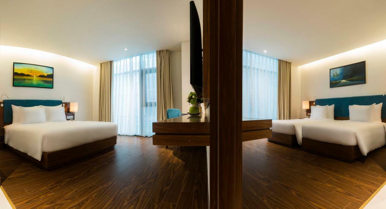 Maximilan Danang Beach Hotel Kültér fotó