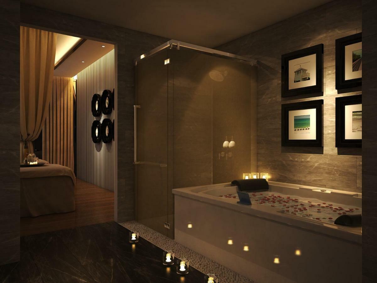 Maximilan Danang Beach Hotel Kültér fotó